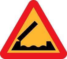 Buildings - Retractable Bridge Roadsign clip art 